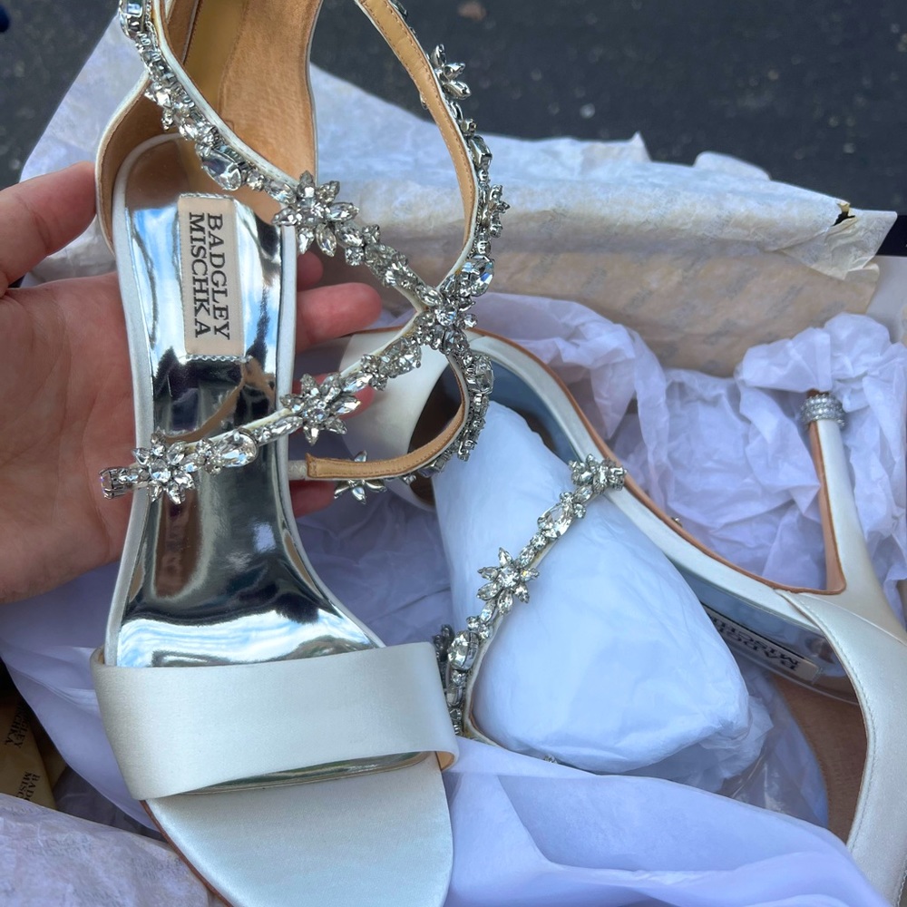 Badgley Mischka Heels